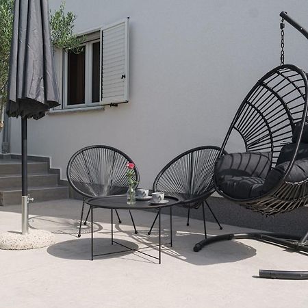 Apartman Rusula Vodice Esterno foto