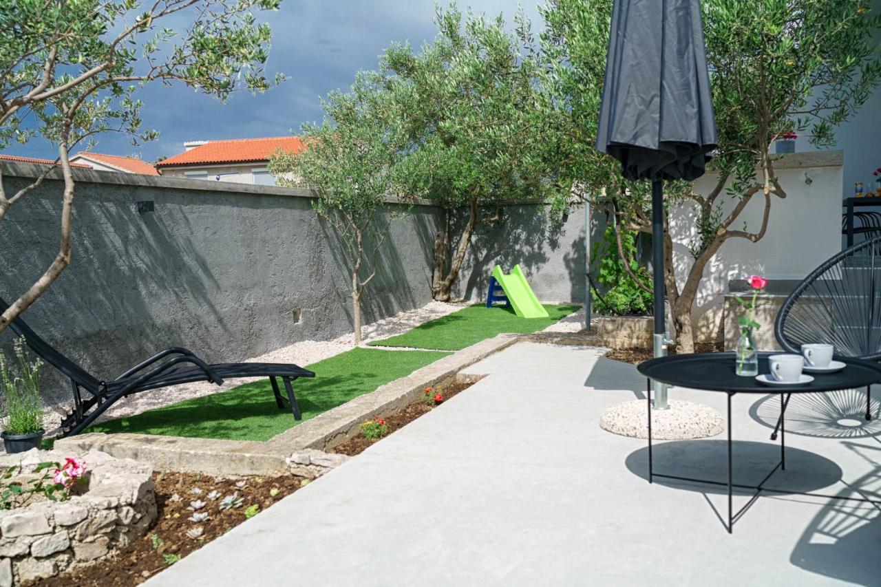 Apartman Rusula Vodice Esterno foto