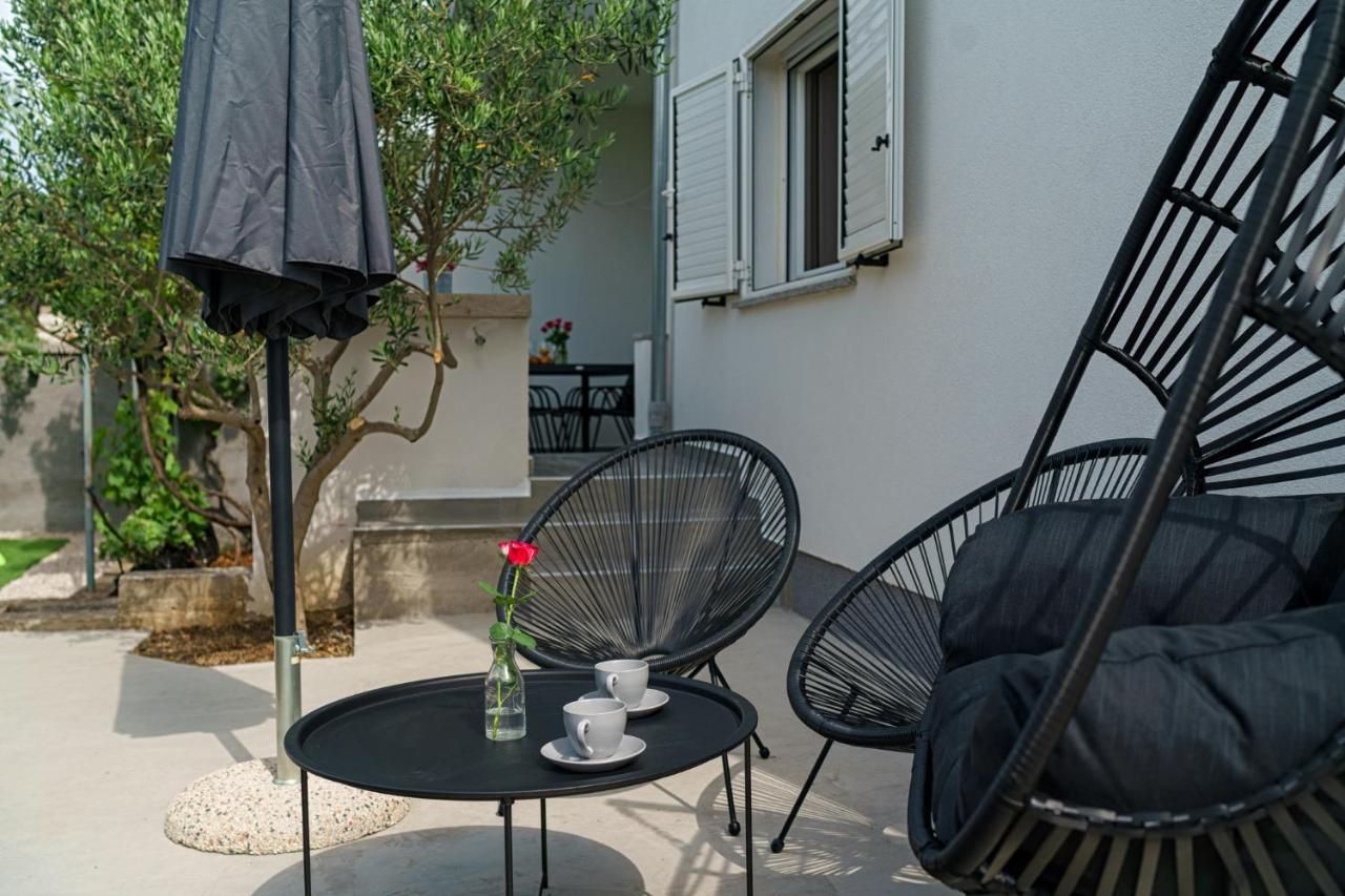 Apartman Rusula Vodice Esterno foto