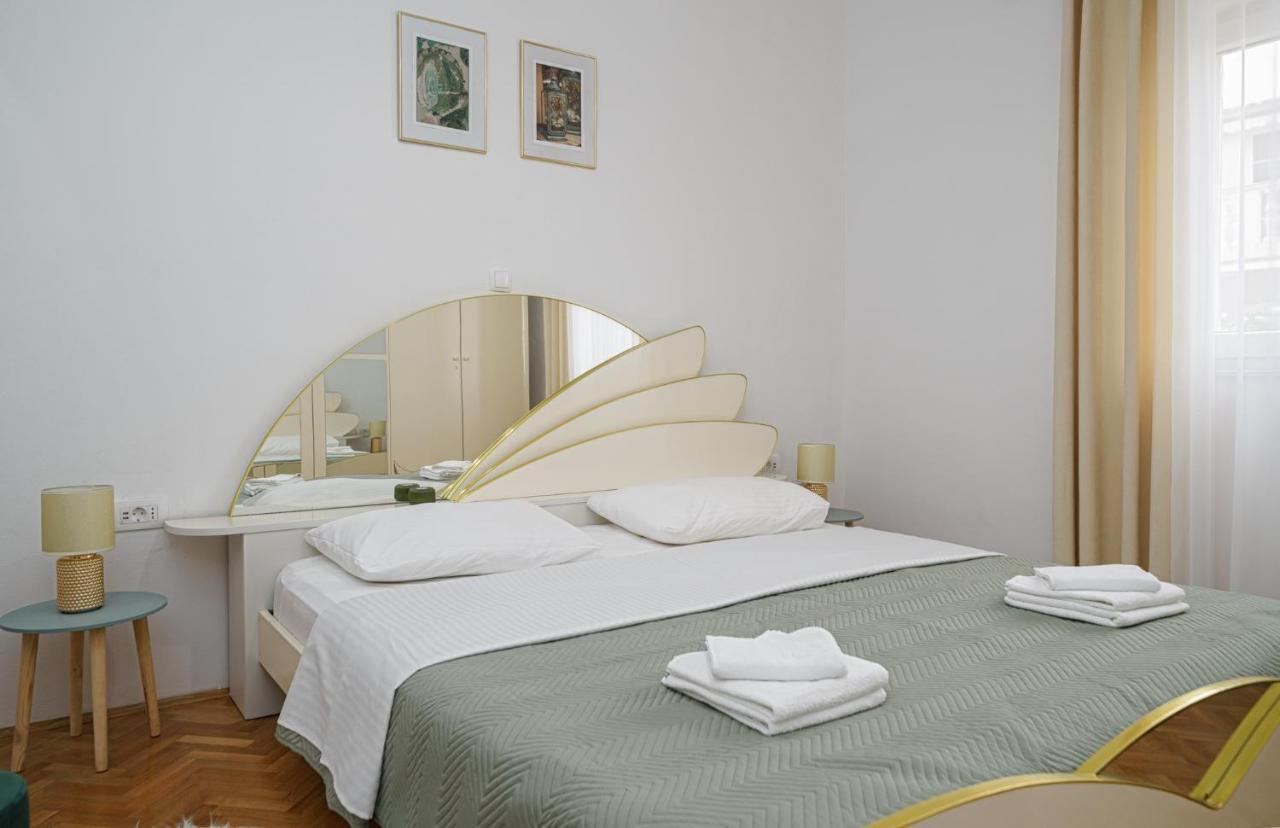 Apartman Rusula Vodice Esterno foto
